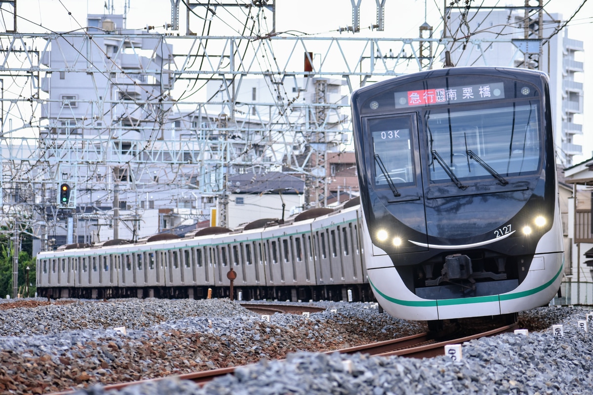 東急電鉄 長津田検車区 2020系 2127F