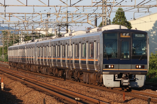 網干総合車両所明石支所207系S12編成を瀬田駅で撮影した写真