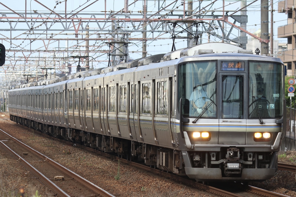 JR西日本 網干総合車両所本所 223系 ホシV17編成