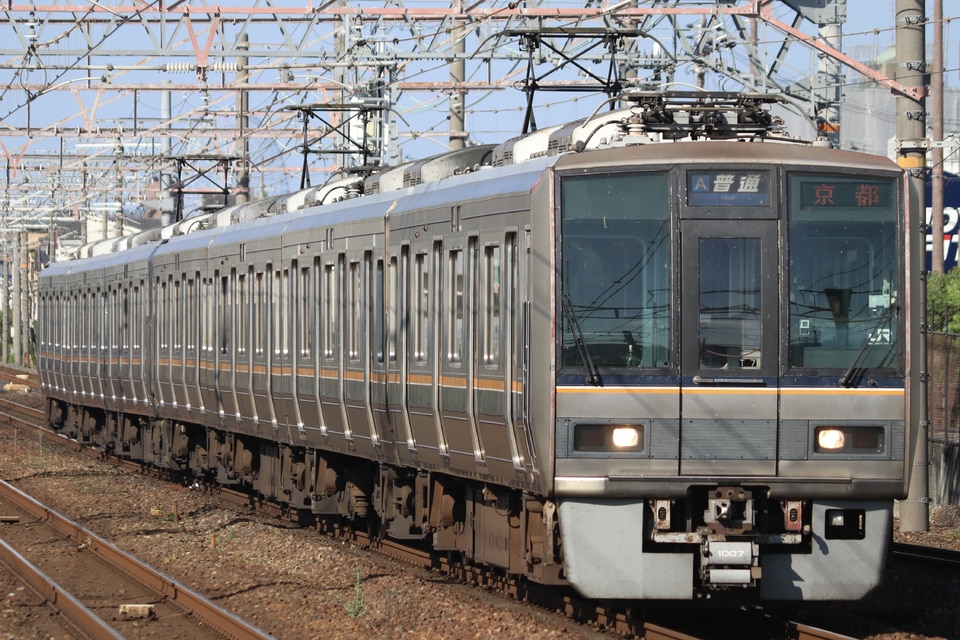 JR西207系T7編成の写真