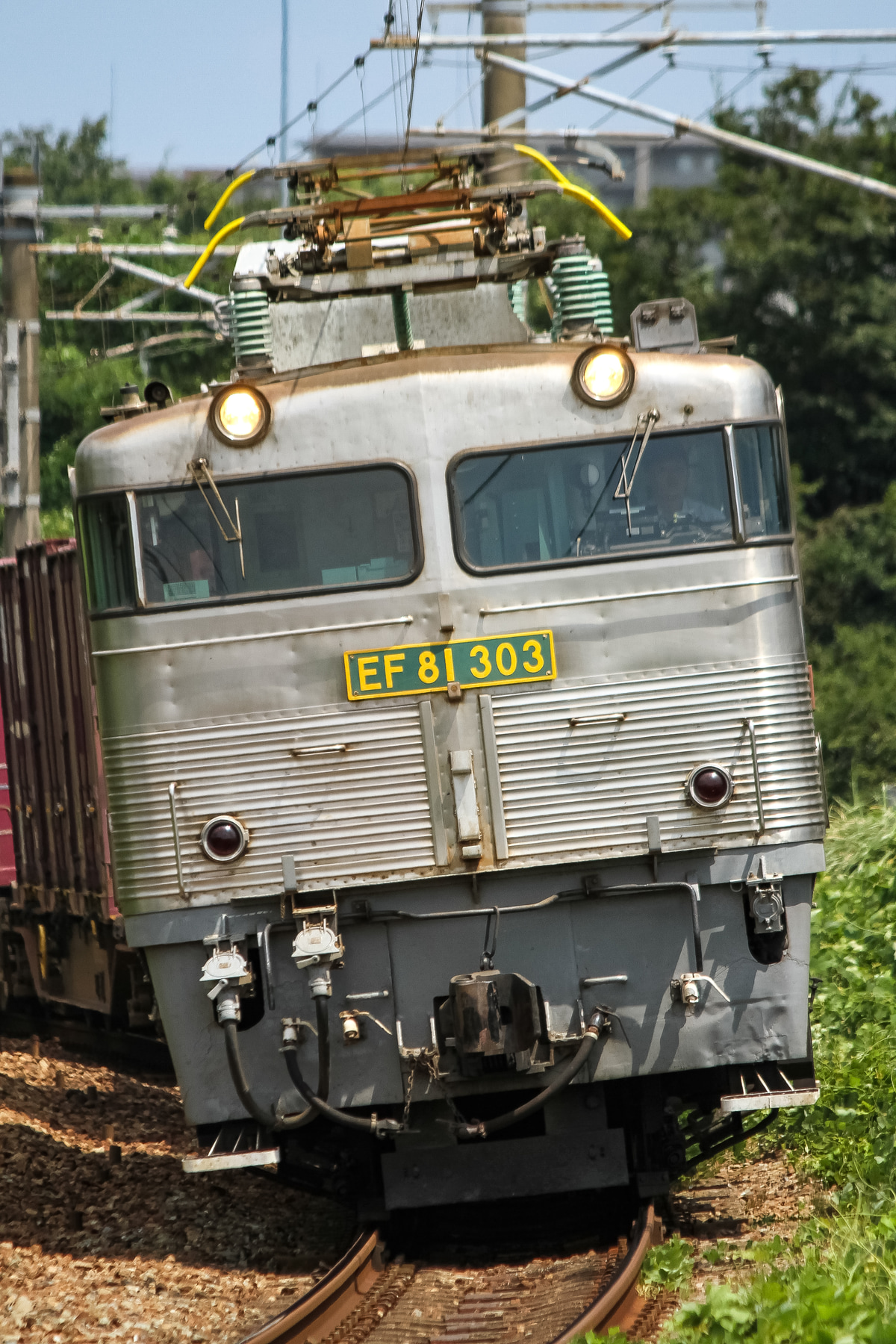 JR貨物 門司機関区 EF81 303