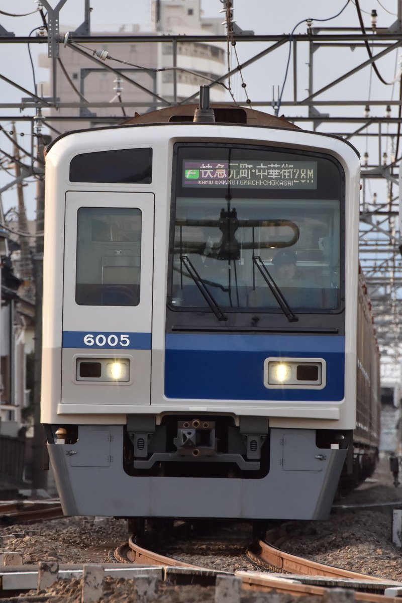 西武鉄道 玉川上水車両基地 6000系 6105F