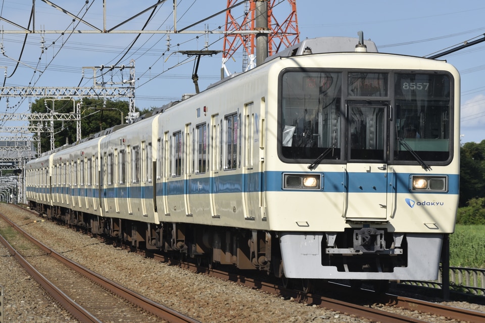 小田急8000形8257×6<br class="br-sp" />(8257F)(8257編成)の写真