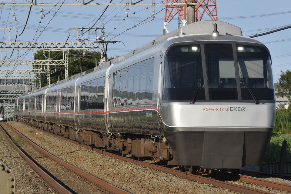 小田急30000形30251×6<br class="br-sp" />(30251F)(30251編成)の写真