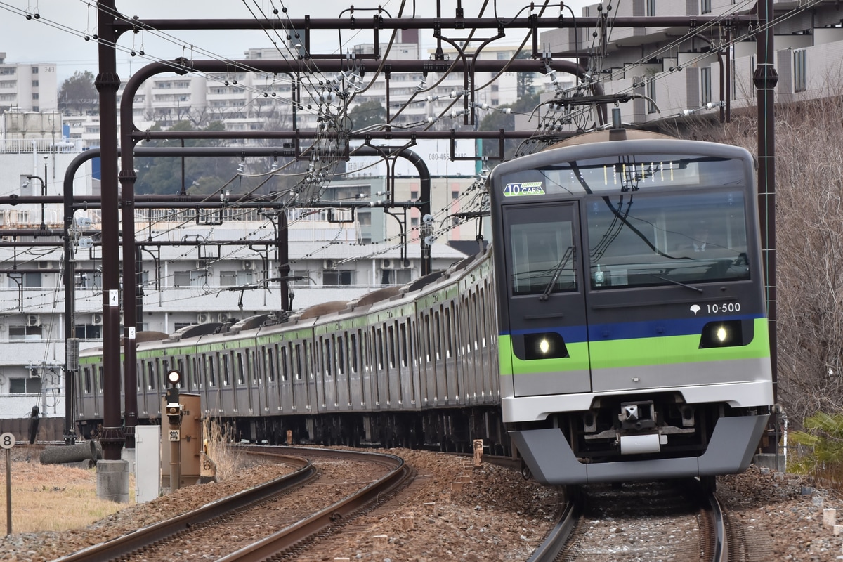 東京都交通局 大島車両検修場 10-300形 10-500F