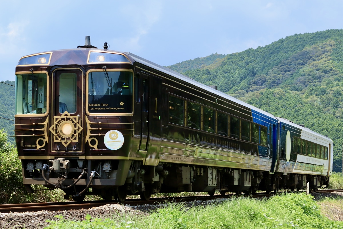 JR四国 高知運転所 キロ185系 1867