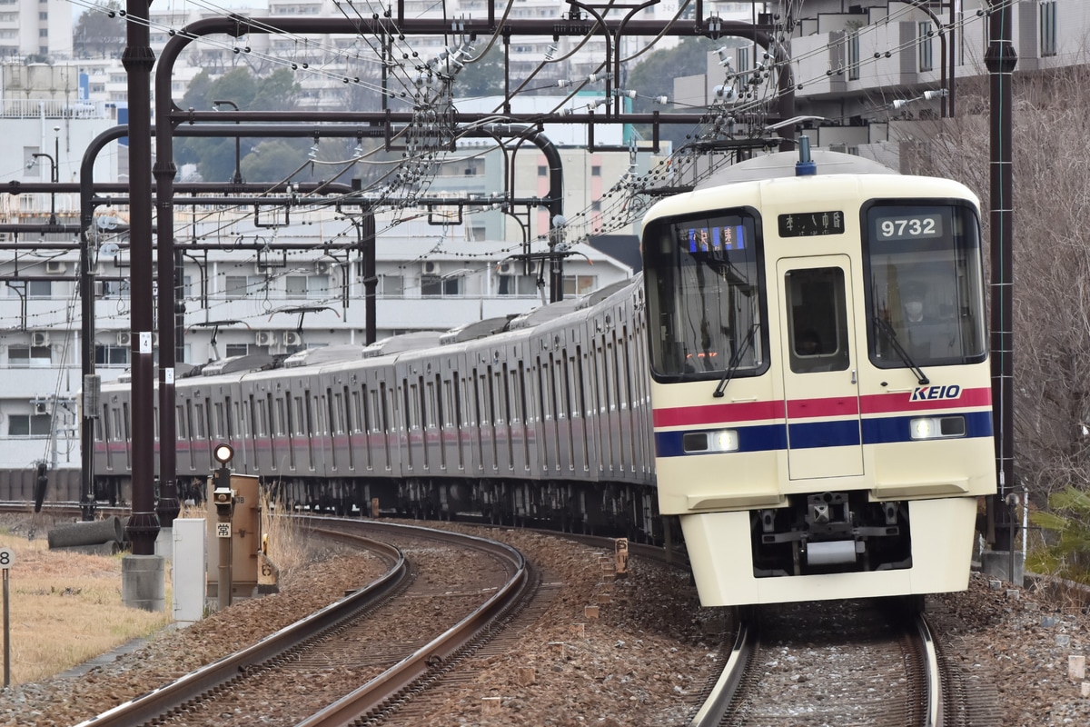 京王電鉄 若葉台検車区 9000系 9732F