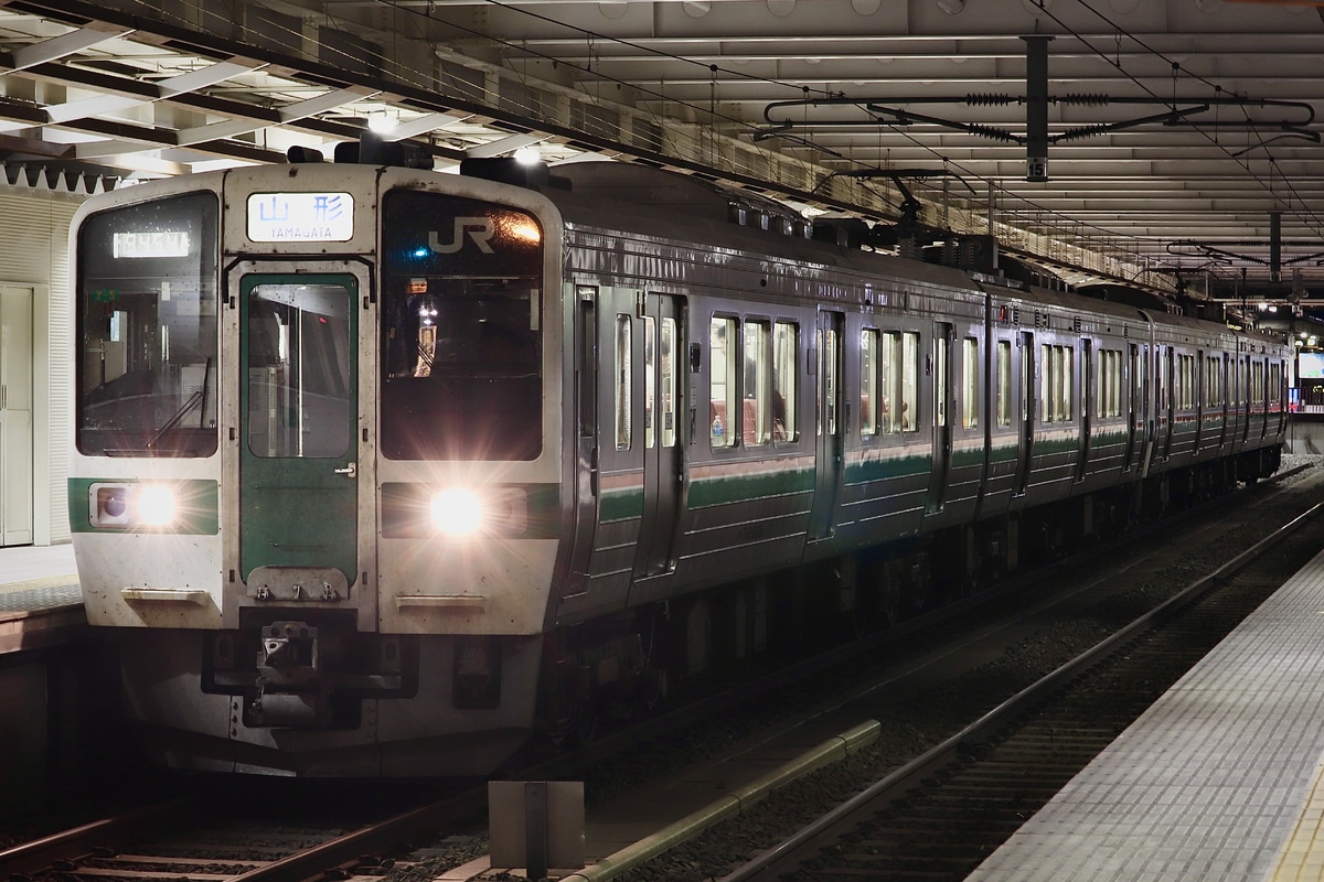 JR東日本 山形車両センター 719系 Y-5編成