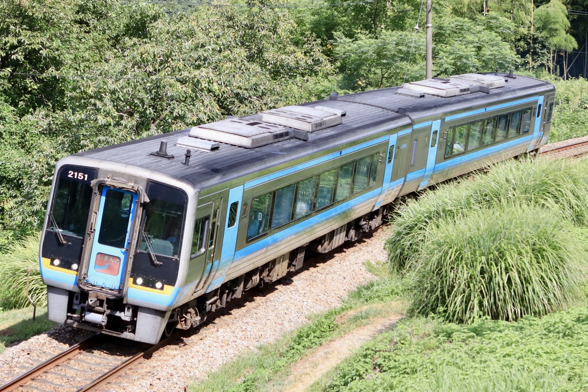 JR四国 高知運転所 2000系 2151