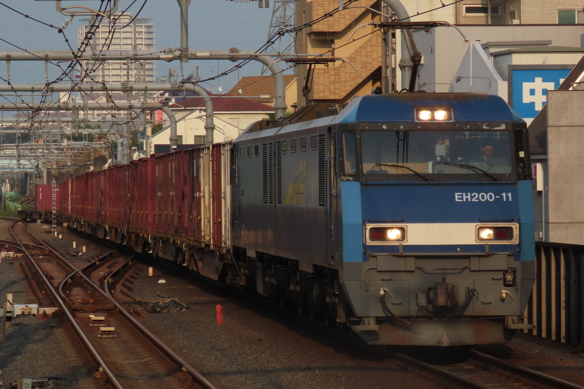 JR東日本  EH200 11