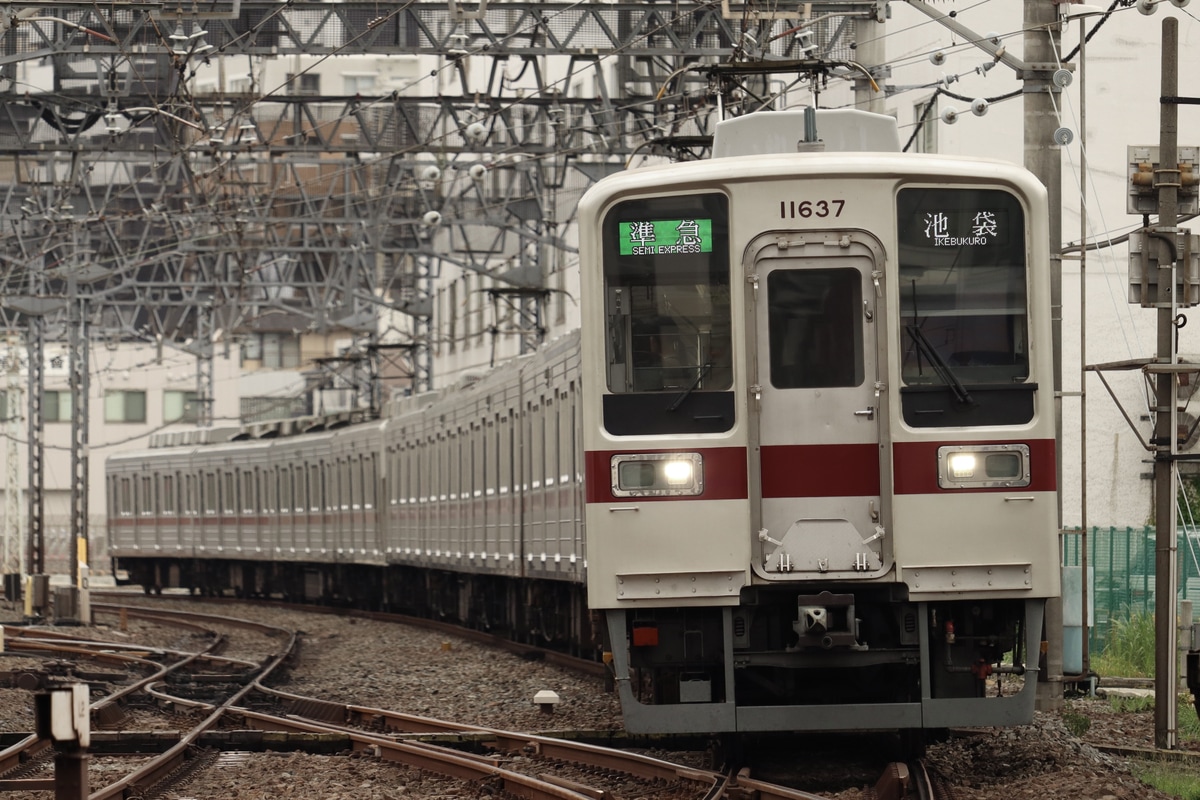 東武鉄道  10030系 11637F