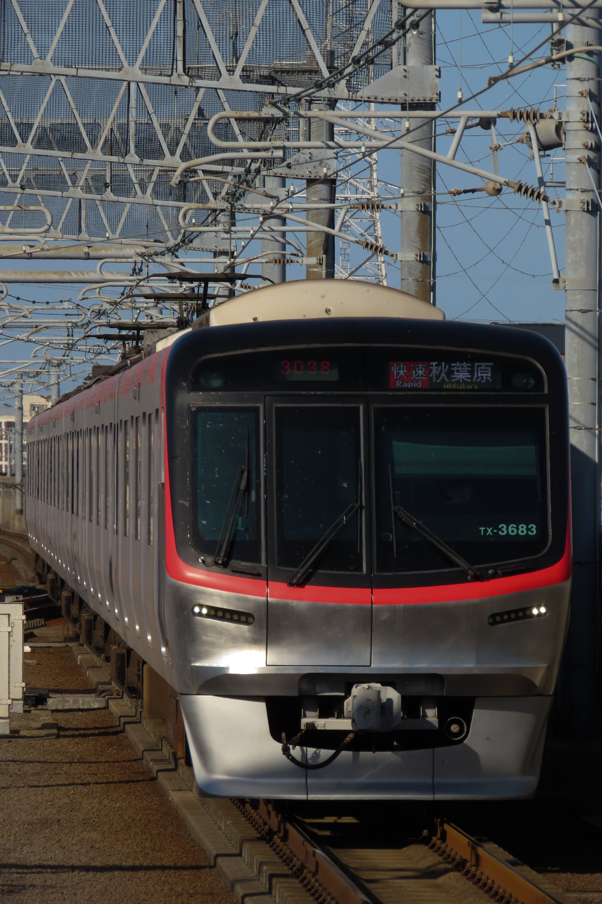 首都圏新都市鉄道  3000系 