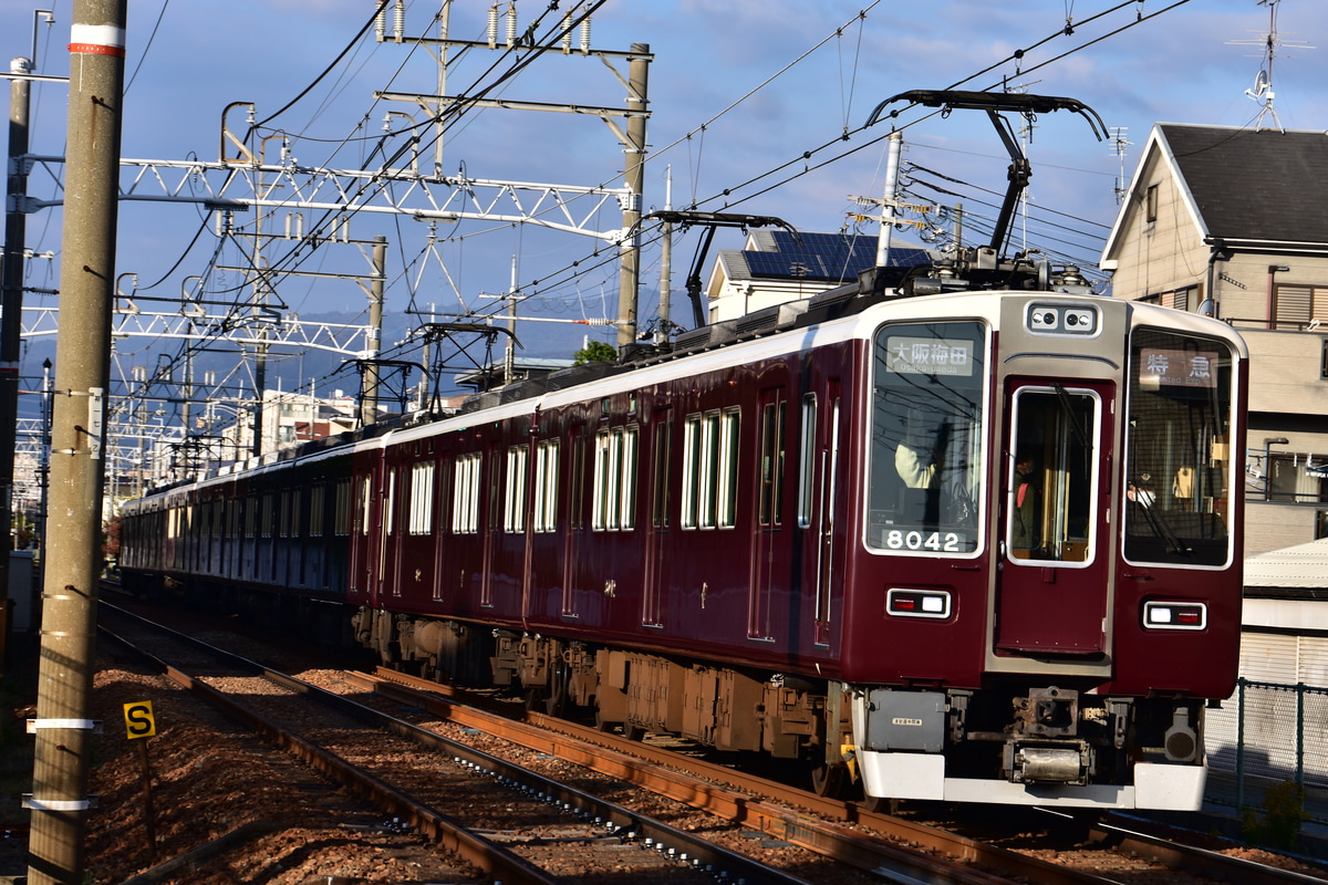 阪急電鉄 西宮車庫 8000系 8042F