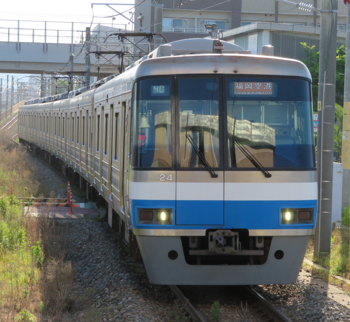 福岡市交通局 姪浜車両基地 2000系 24編成