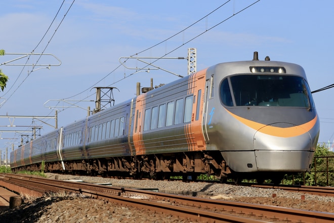 松山運転所8000系L1編成を多度津～讃岐塩屋間で撮影した写真