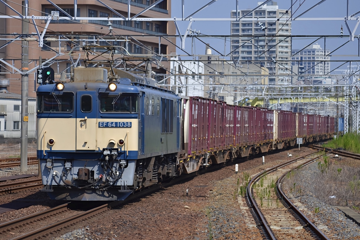 JR貨物 愛知機関区 EF64 1038