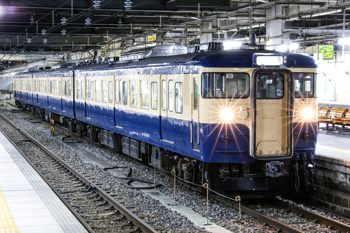 しなの鉄道  115系 S9