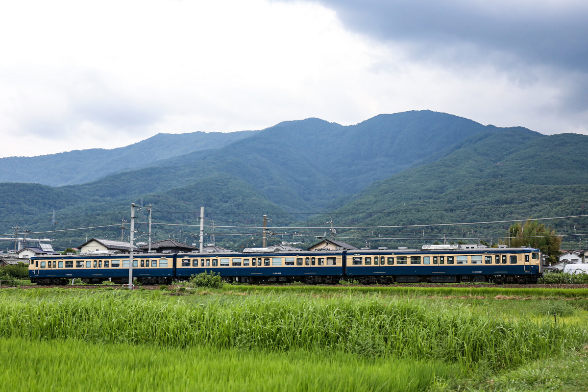 しなの鉄道  115系 S9