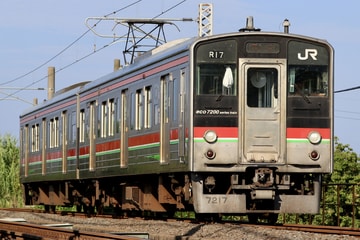 JR四国7200系R17編成を多度津～讃岐塩屋間で撮影した画像