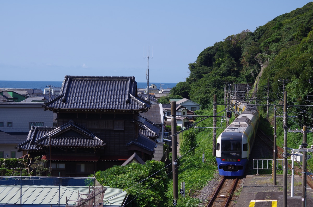 JR東日本 幕張車両センター本区 255系 マリBe-03編成