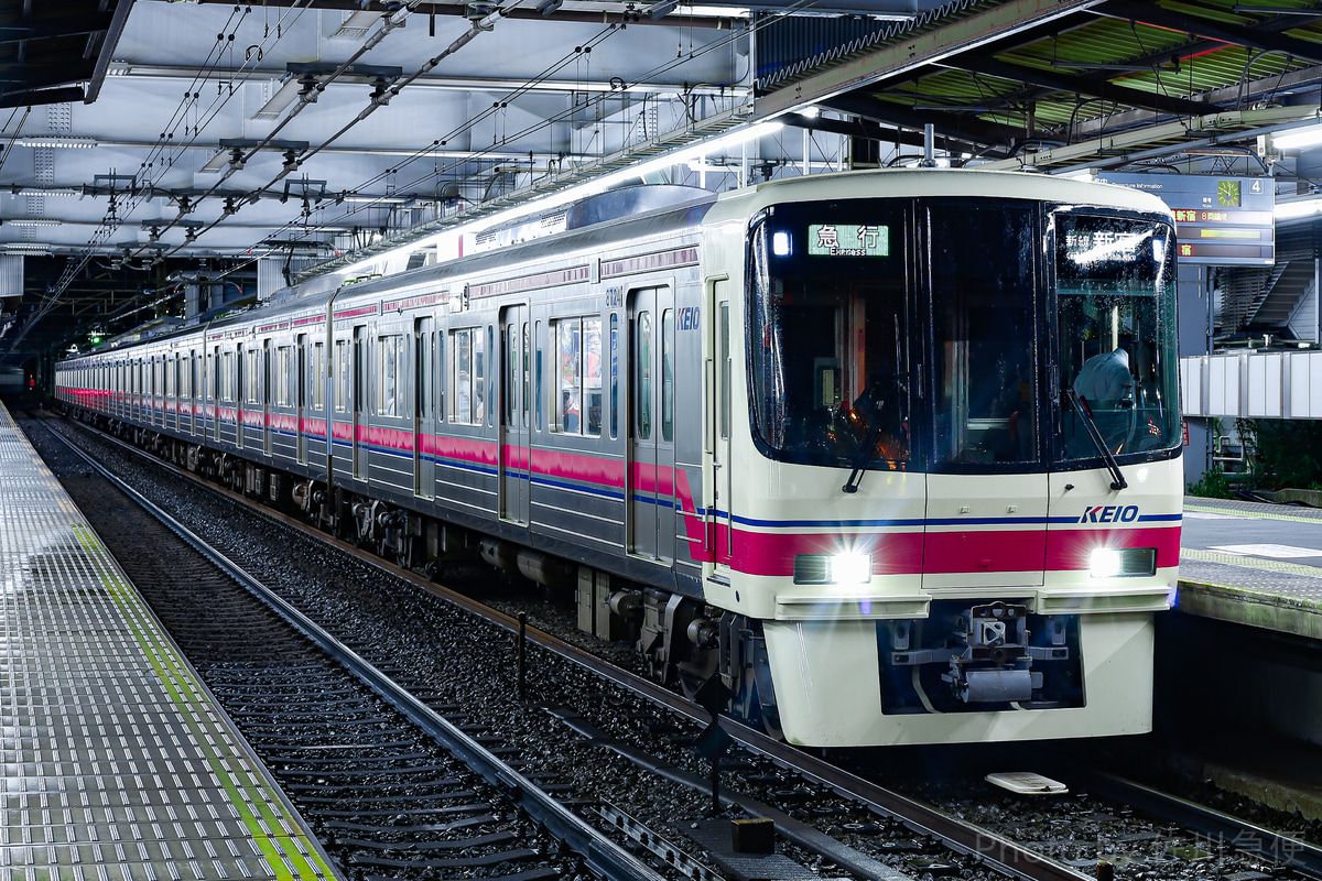 京王電鉄 若葉台検車区 8000系 8724F