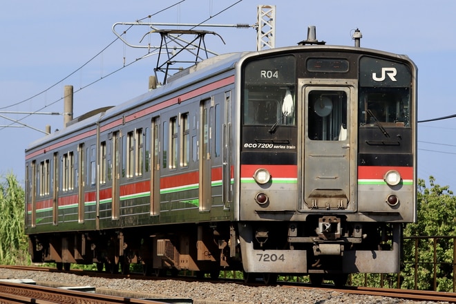 高松運転所7200系R04編成を多度津～讃岐塩屋間で撮影した写真