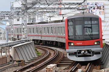 byとーぶ/71717