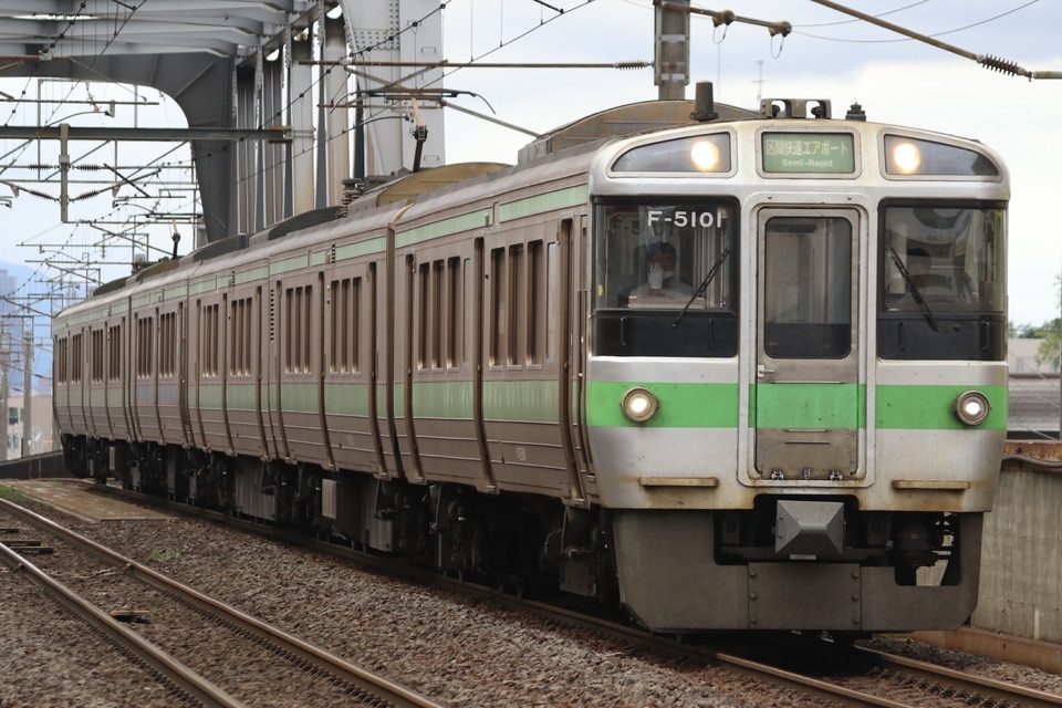 JR北721系F5101編成+F5201編成<br class="br-sp" />(F5101+F5201編成)の写真