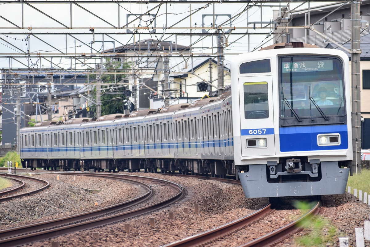 西武鉄道 小手指車両管理所 6000系 6157F