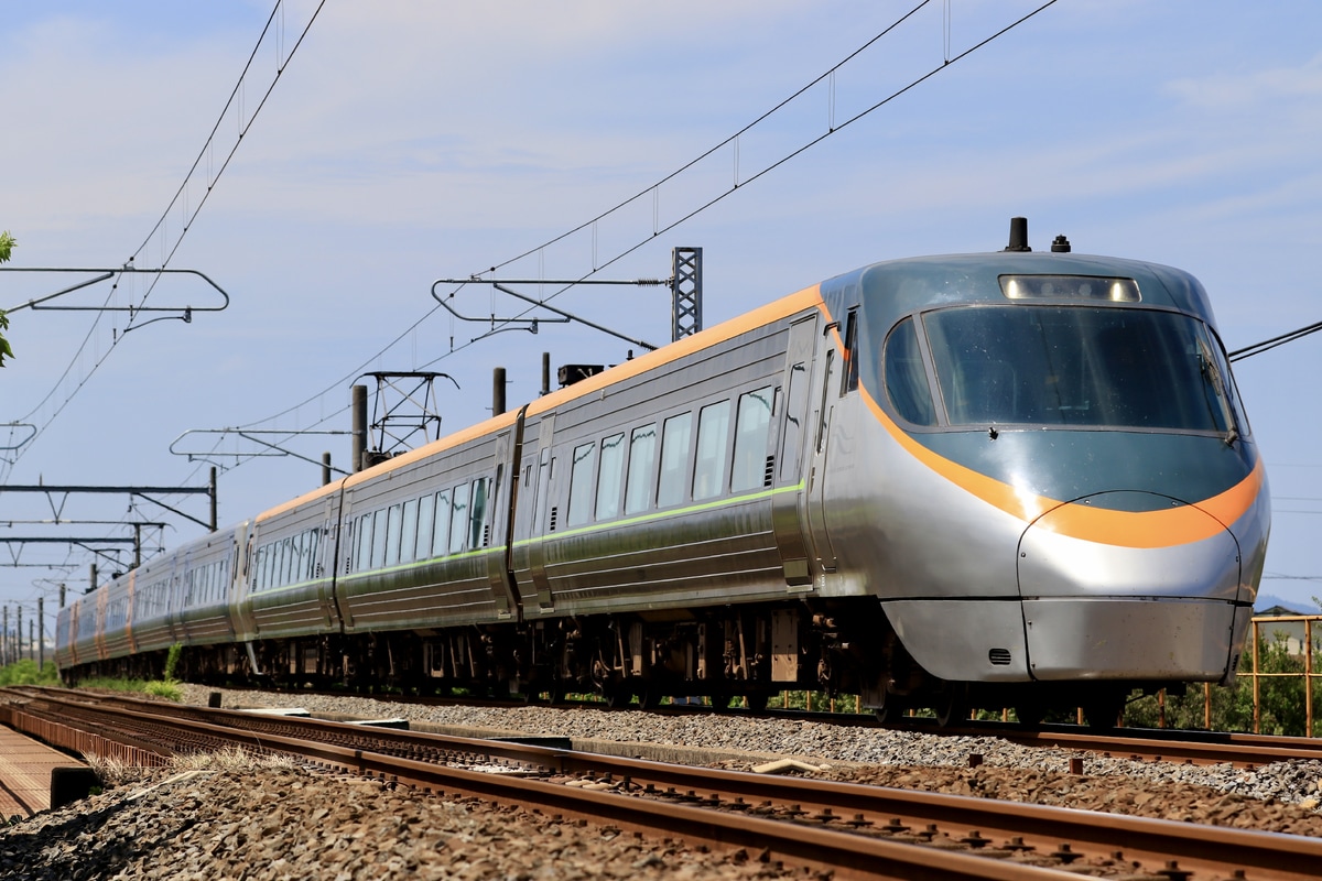 JR四国 松山運転所 8000系 L4編成