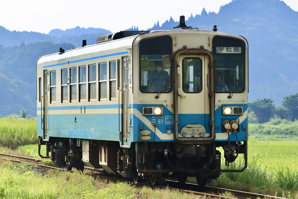 JR四キハ32形キハ32-12の写真