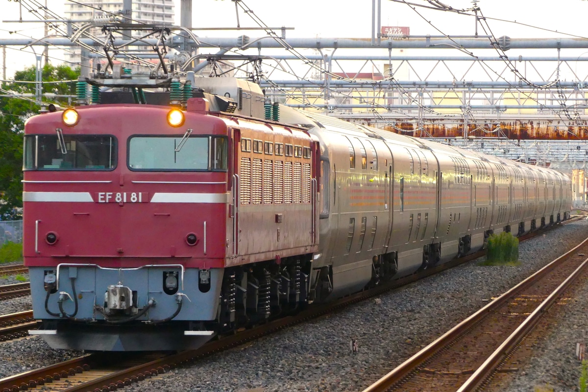 JR東日本 尾久車両センター EF81 81