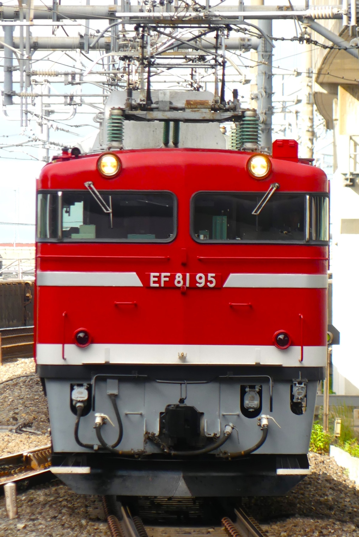 JR東日本 尾久車両センター EF81 95