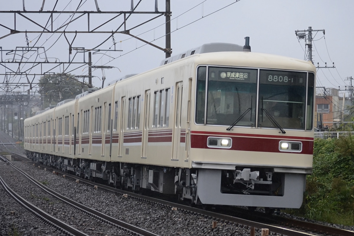 新京成電鉄 くぬぎ山車両基地 8800形 8808編成