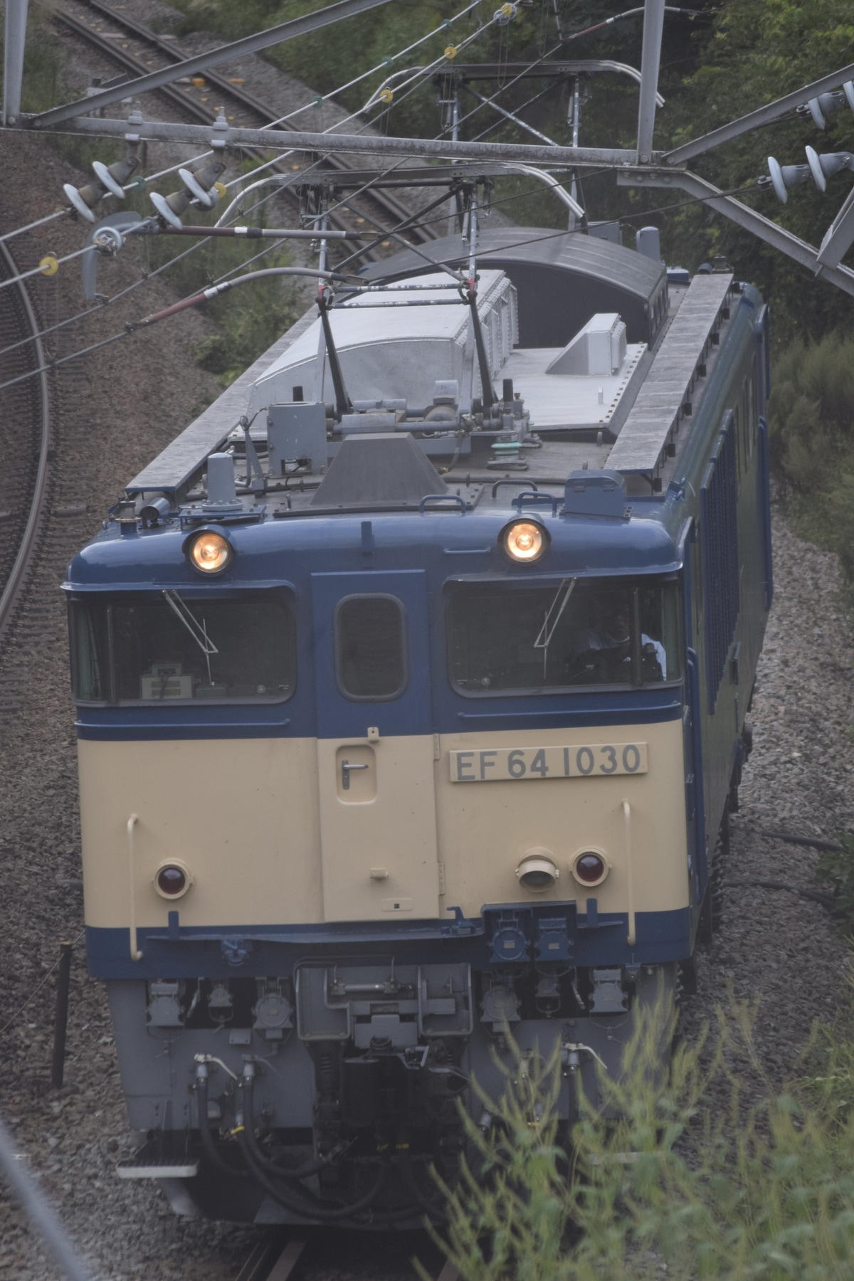 JR東日本 新潟車両センター EF64 1030