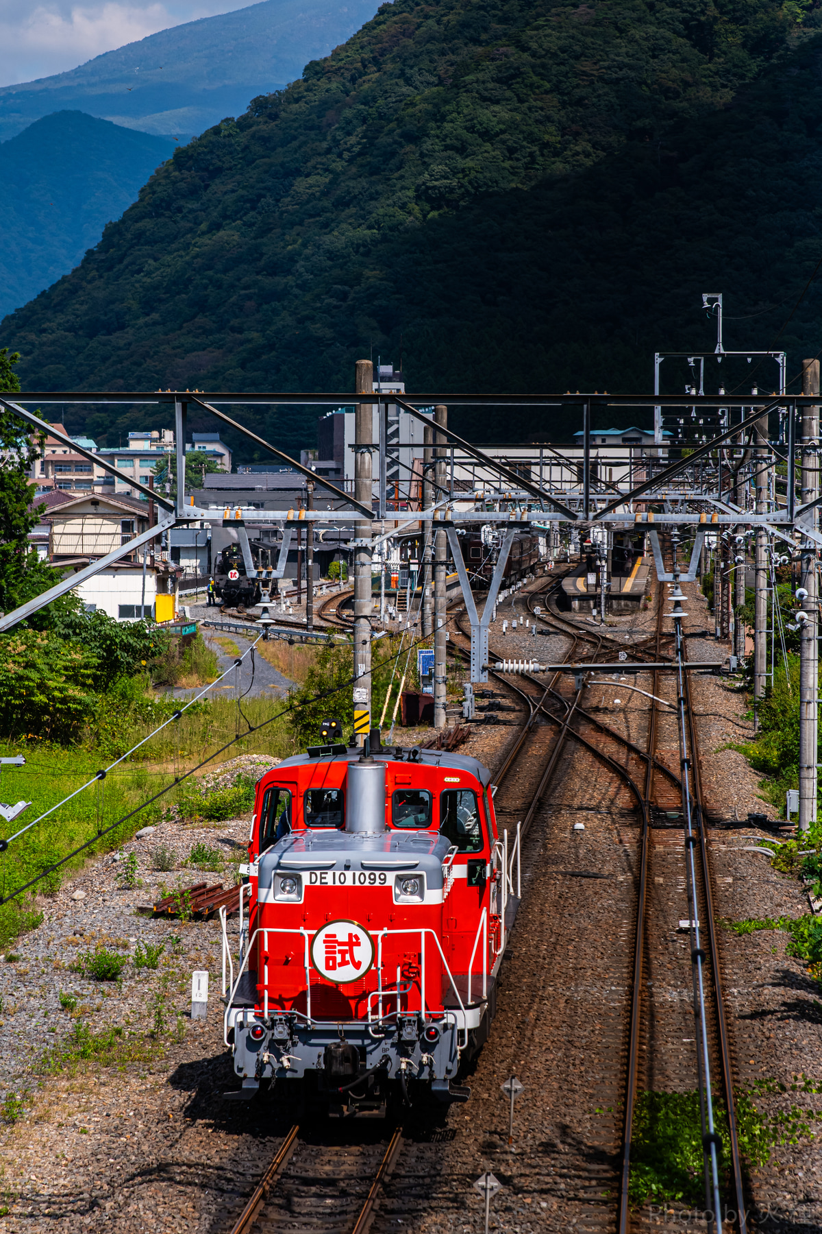 東武鉄道 下今市機関区 DE10 1099