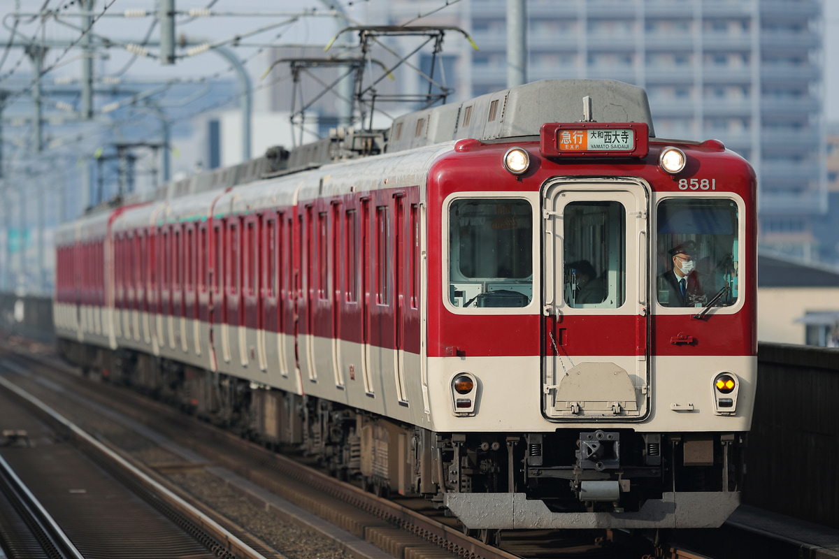 近畿日本鉄道  8000系 L81