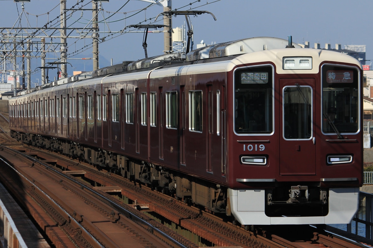 阪急電鉄  1000系 1019F