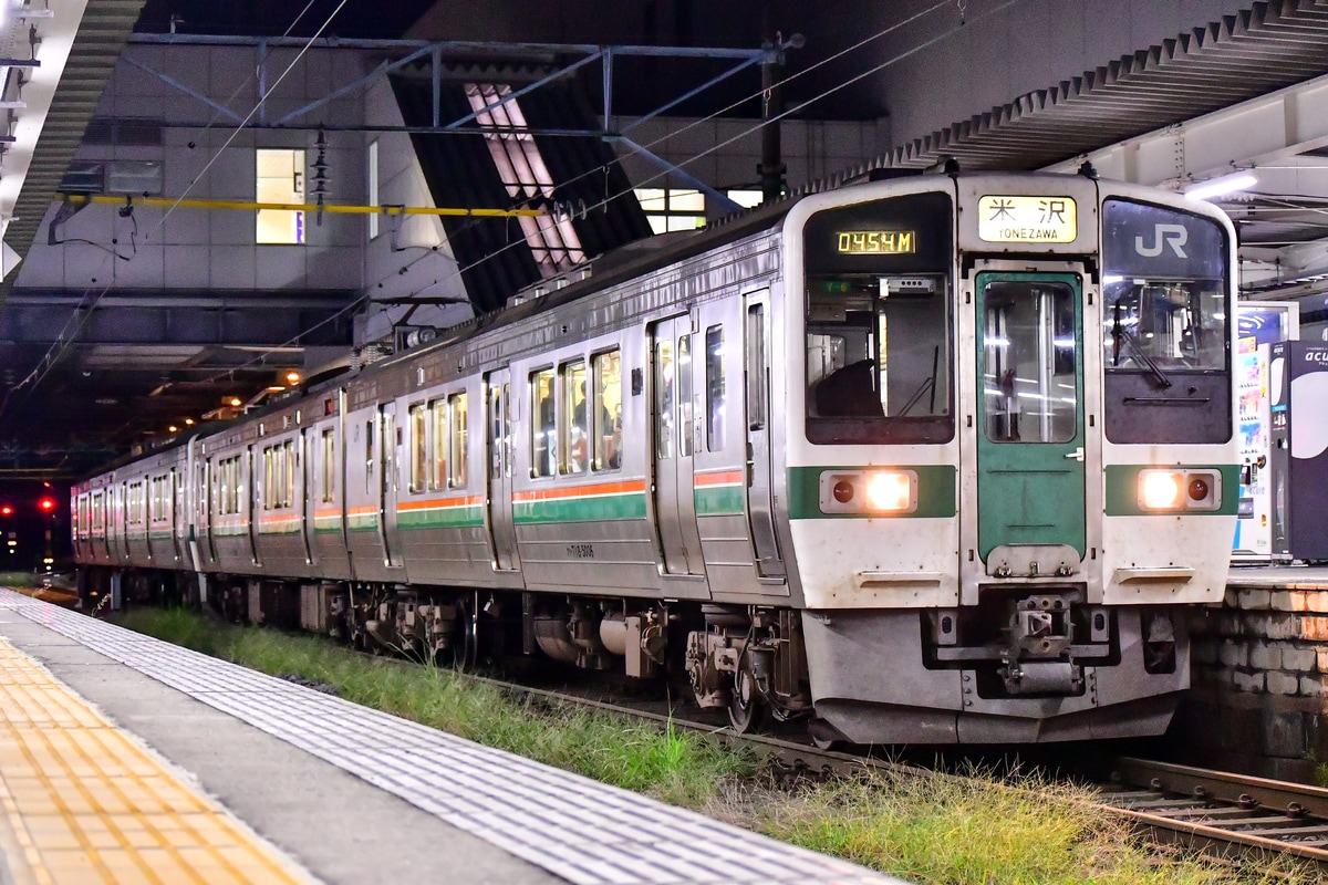 JR東日本 山形新幹線車両センター 719系 Y-6編成