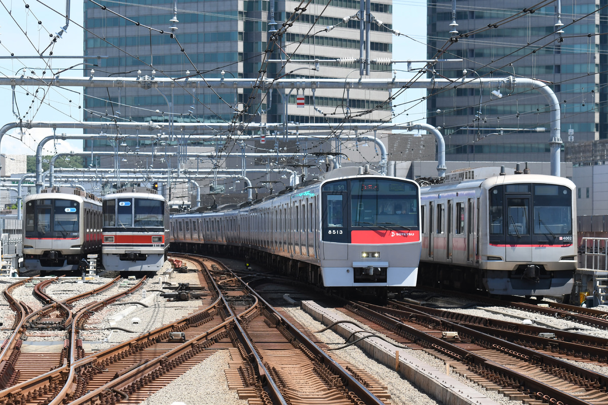 相模鉄道 かしわ台車両センター 8000系 8713F