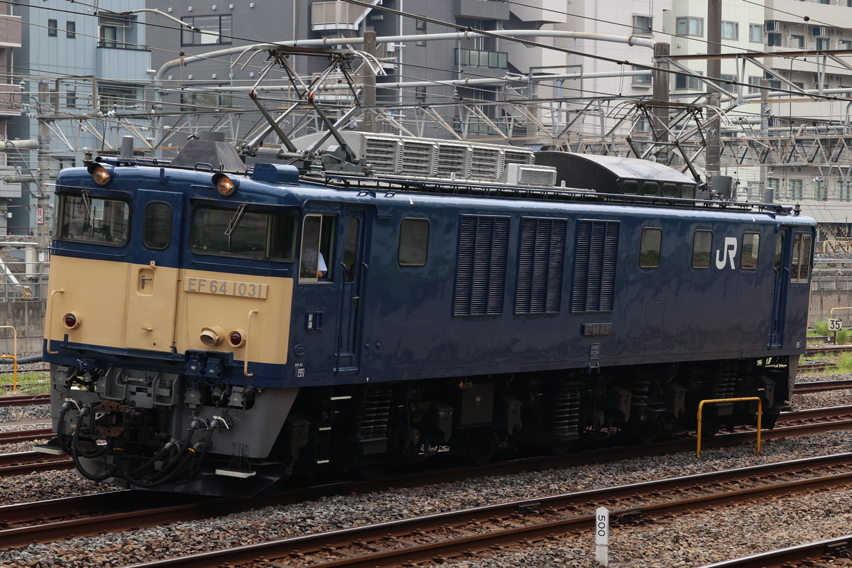 JR東日本 長岡車両センター EF64 1031