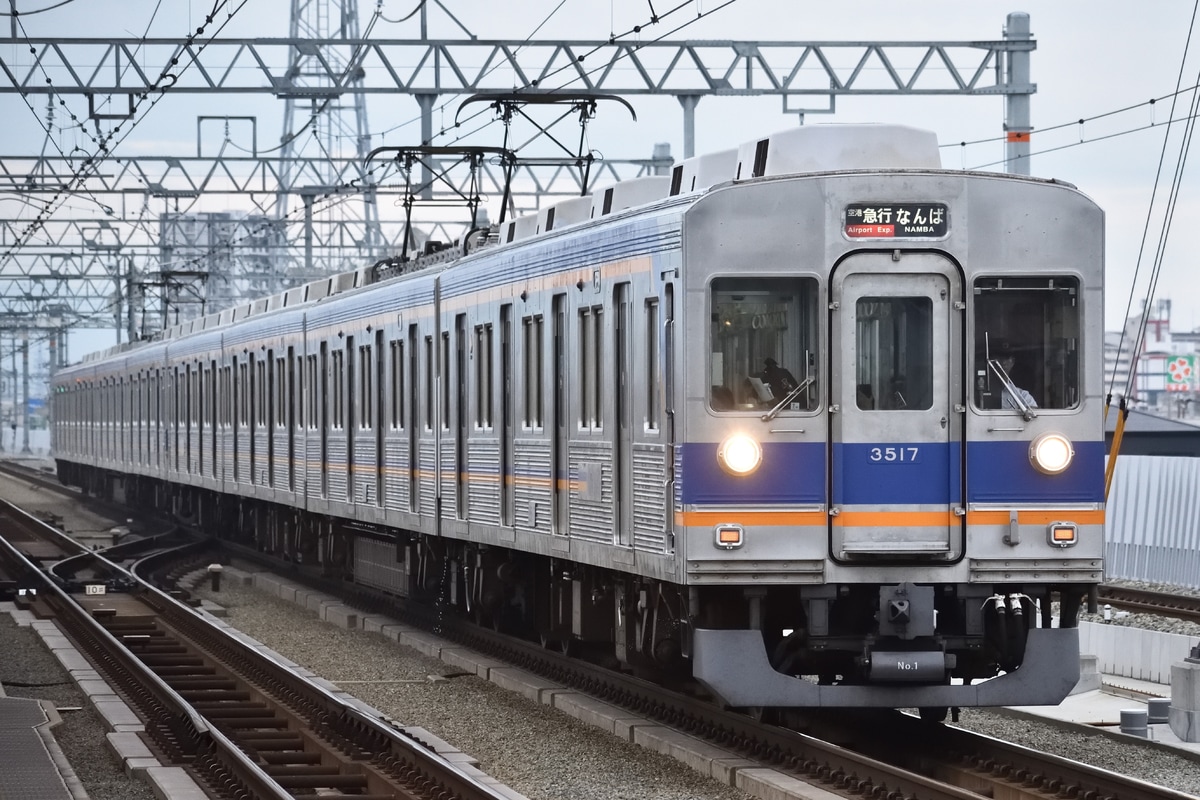 南海電気鉄道 住ノ江検車区 3000系 3517F