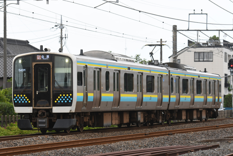 JR東E131系マリR06編成<br class="br-sp" />(R06編成)(マリR06)の写真