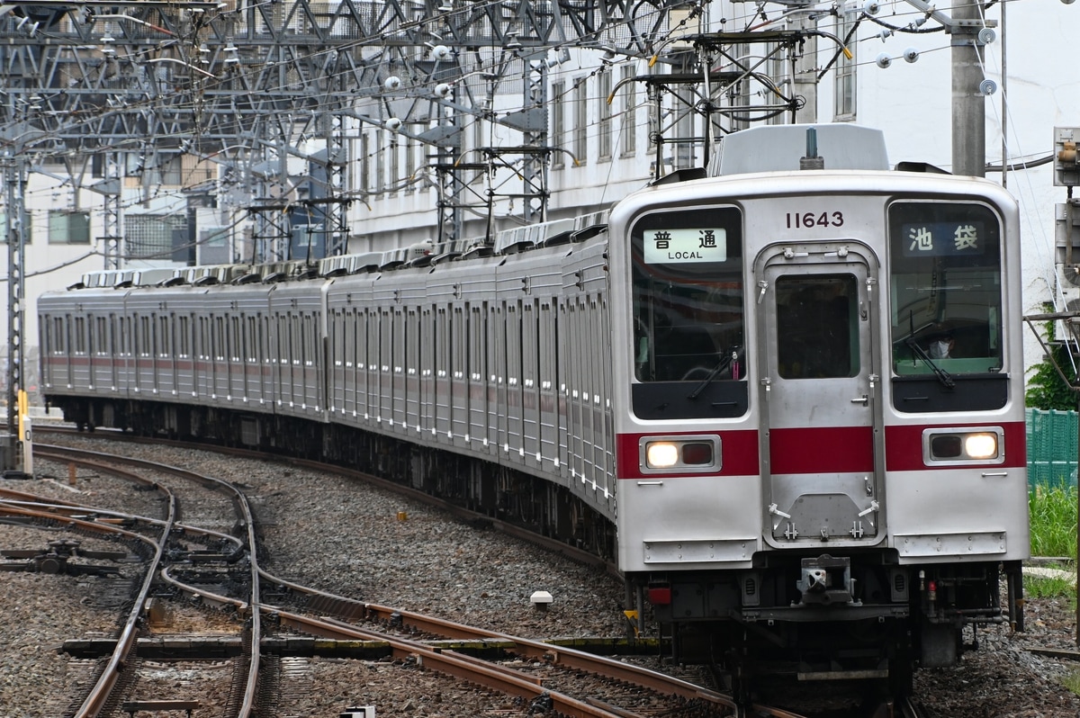 東武鉄道  10030型 11643F