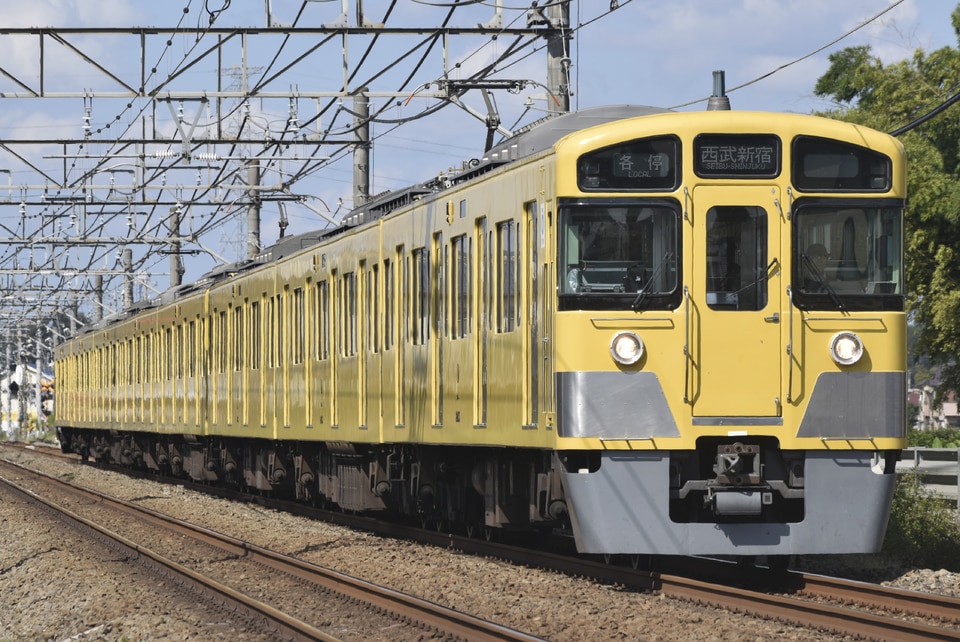 西武2000系2065F<br class="br-sp" />(2065編成)の写真