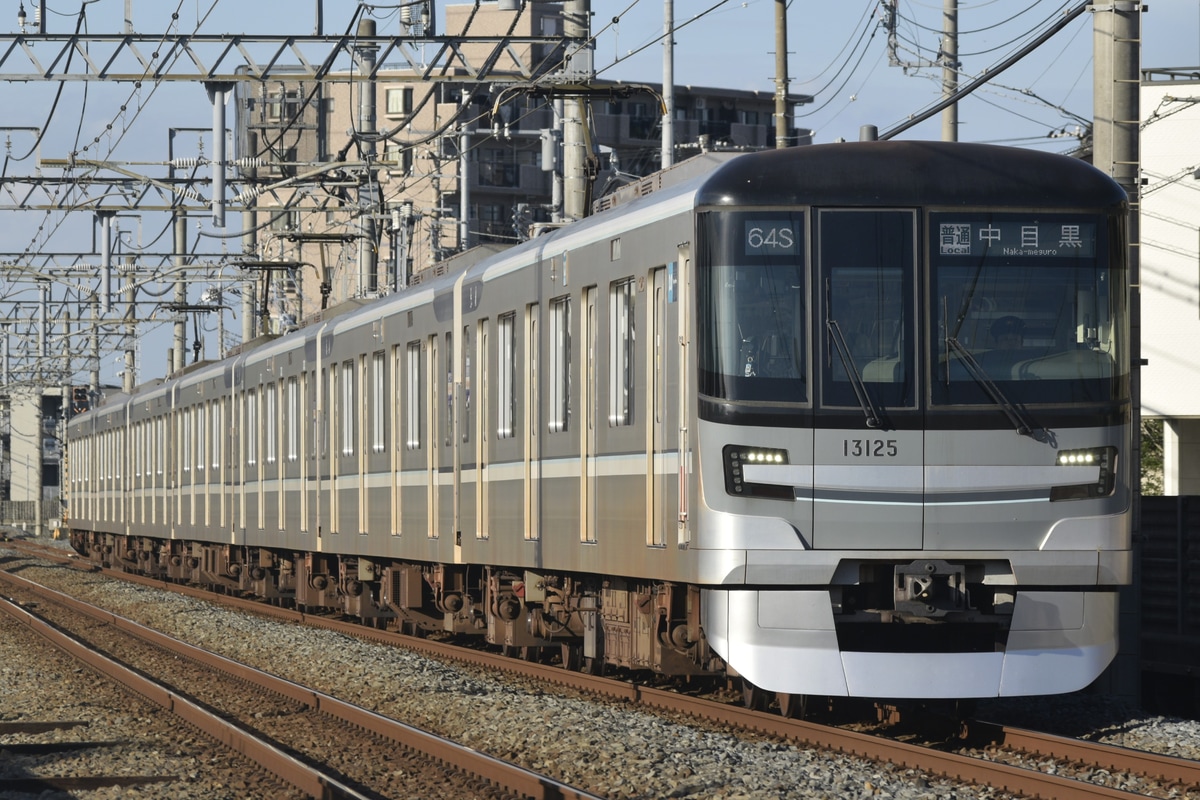 東京メトロ 千住検車区 13000系 13125F