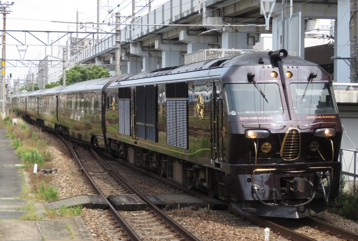 JR九州 大分鉄道事業部大分車両センター DF200形 DF200-7000