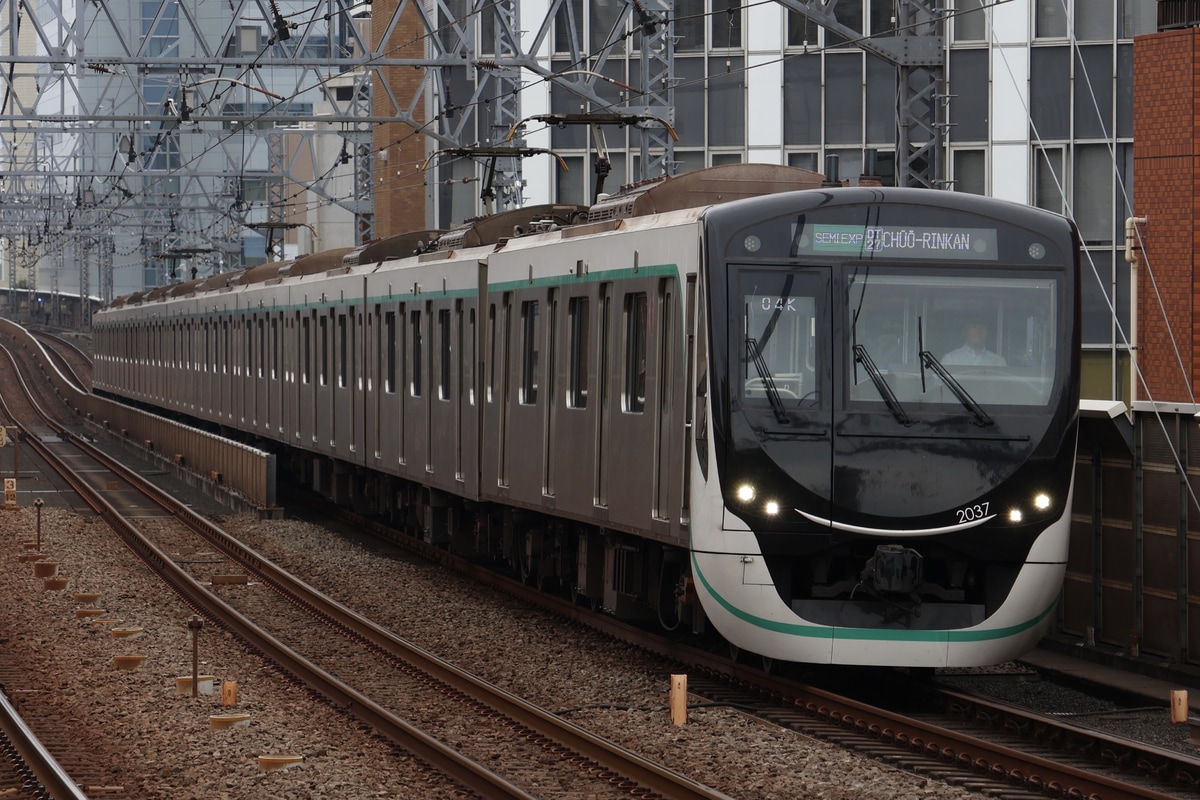 東急電鉄 長津田検車区 2020系 2137F