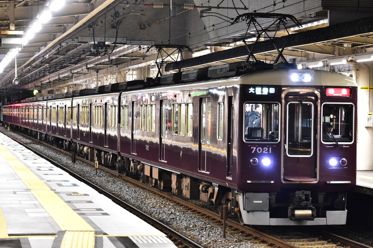 阪急電鉄 西宮車庫 7000系 7021F