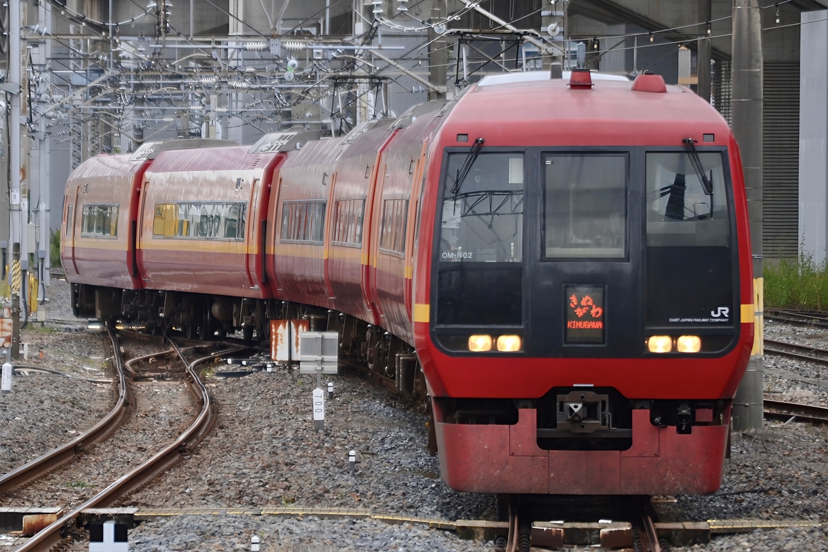 JR東日本 大宮総合車両センター東大宮センター 253系 オオOM-N02編成